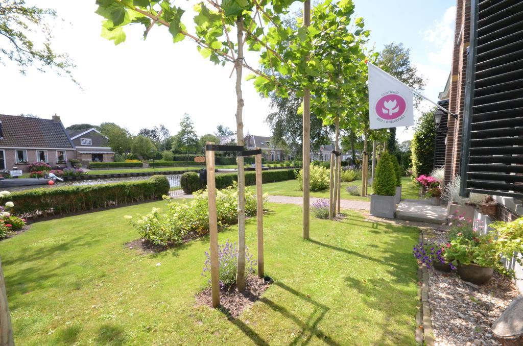 Bloemenhoeve Bed and Breakfast Birdaard Exterior foto