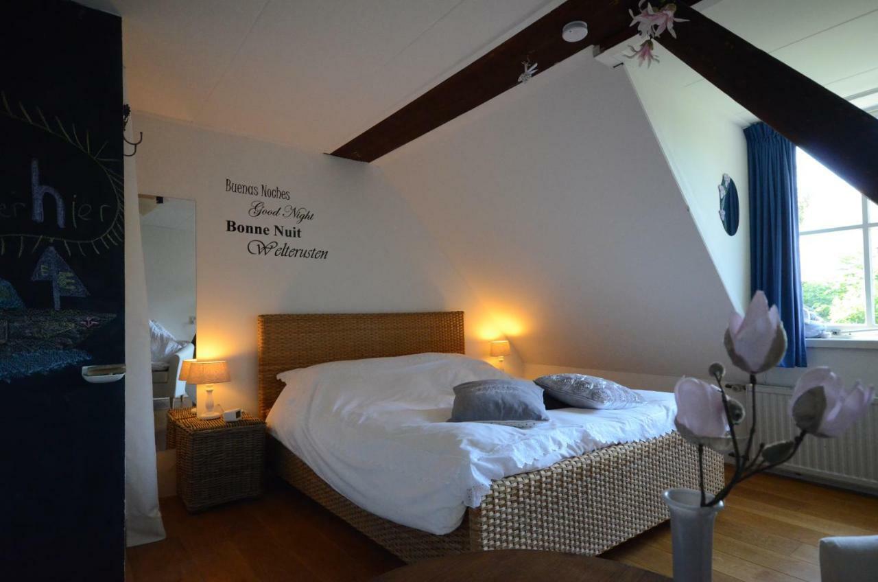 Bloemenhoeve Bed and Breakfast Birdaard Exterior foto